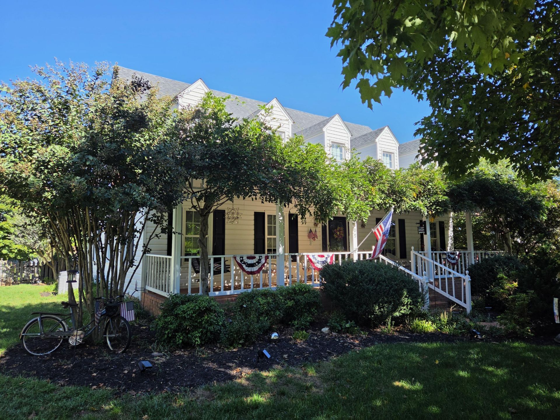 1505 Ashley Dr , Salem, VA 24153 Main Photo