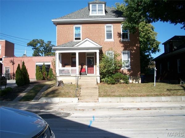 205 W Fourth Street , Washington, MO 63090