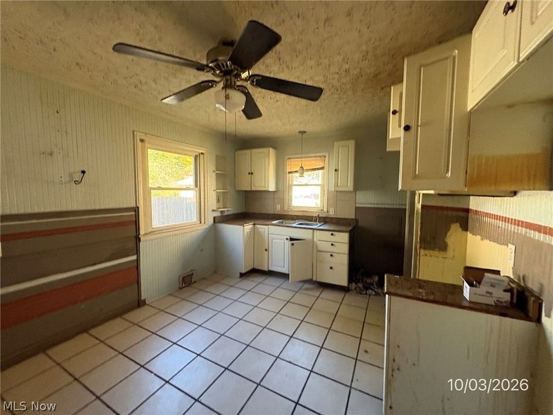 3850 E 190th Street, Cleveland, OH 44122 Photo 7