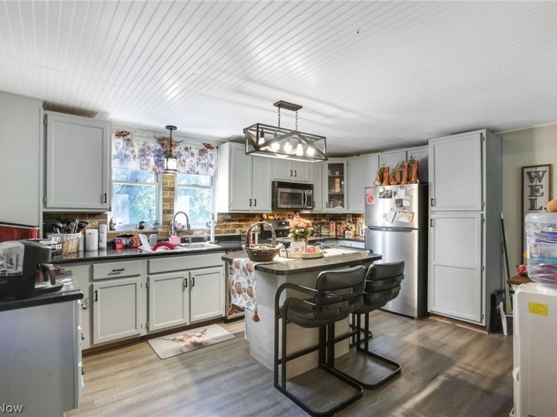 7370 Pinecrest Drive , Zanesville, OH 43701 Photo 8