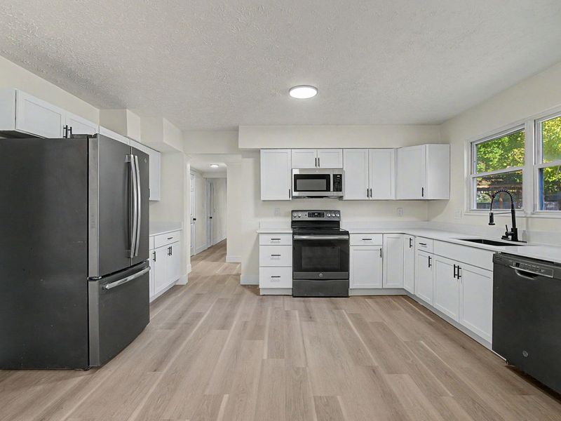 156 Matthews Avenue, Enon, OH 45323 Photo 19