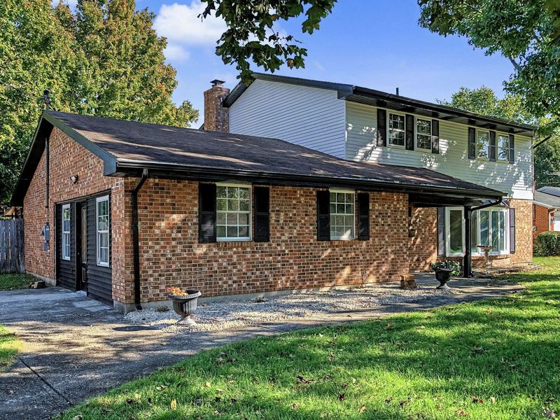 156 Matthews Avenue, Enon, OH 45323 Photo 2