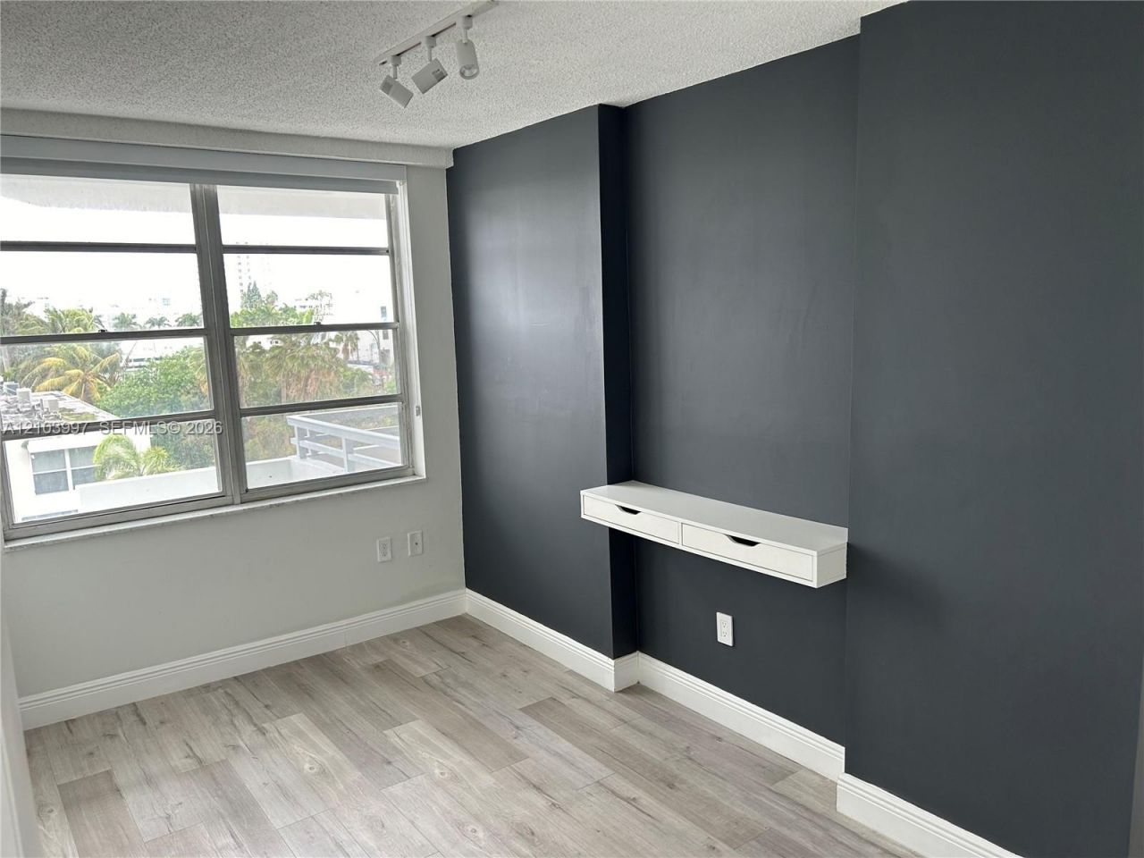 1080 94th St , Unit 501, Bay Harbor Islands, FL 33154 Photo