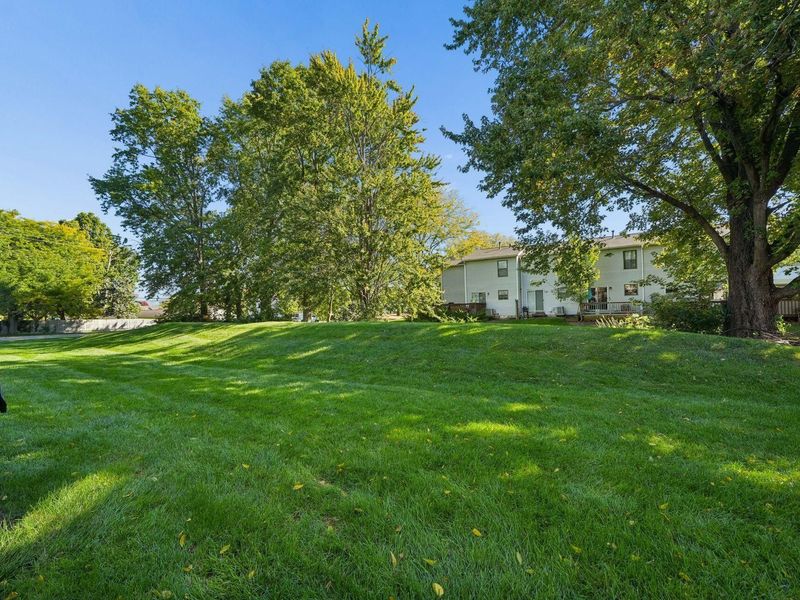 7910 Barkwood Drive , Unit 22F, Worthington, OH 43085 Photo 33