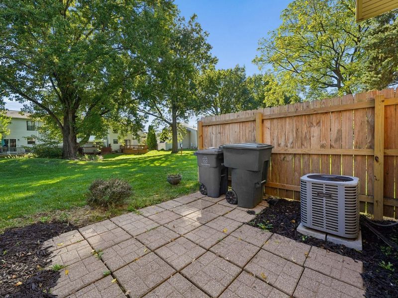 7910 Barkwood Drive , Unit 22F, Worthington, OH 43085 Photo 36