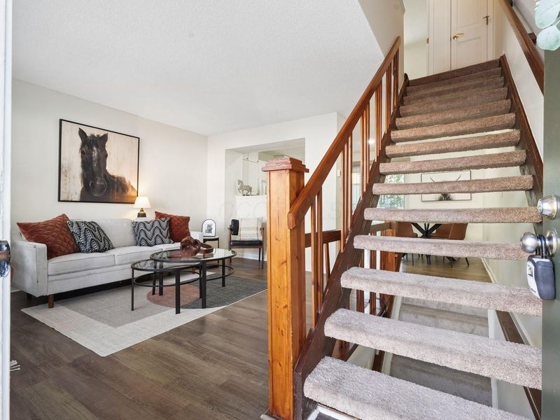 7910 Barkwood Drive , Unit 22F, Worthington, OH 43085 Photo 6