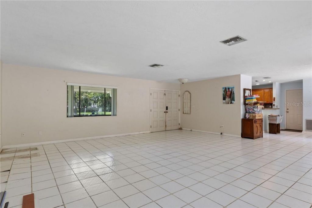 149 & 151 SE Paradise Point Road, Crystal River, FL 34429 Photo