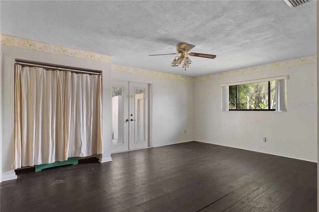 149 & 151 SE Paradise Point Road, Crystal River, FL 34429 Photo