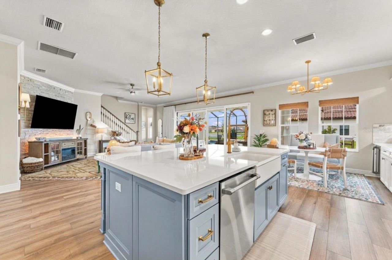 14985 Rider Pass Drive, Lithia, FL 33547 Photo