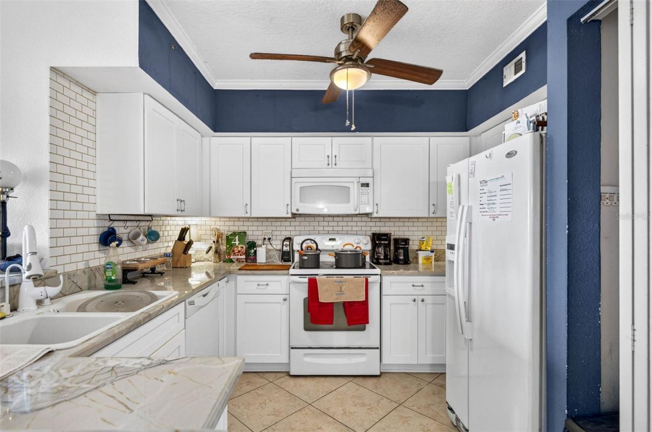 4516 Seagull Drive , Unit 306, New Port Richey, FL 34652 Photo