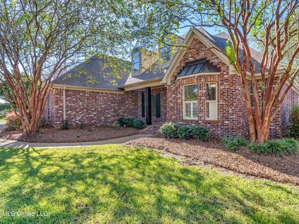 118 Woodlands Glen Circle, Brandon, MS 39047