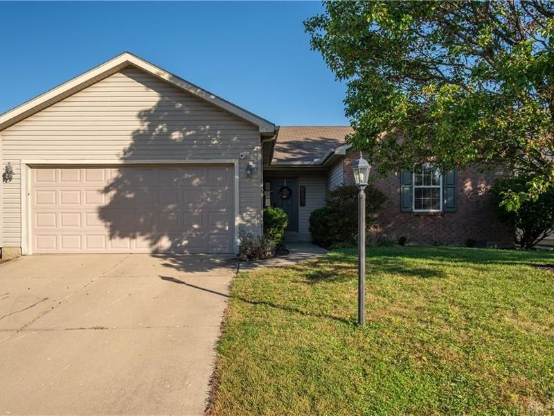 9227 Sawgrass Drive, Miamisburg, OH 45342 Photo 1