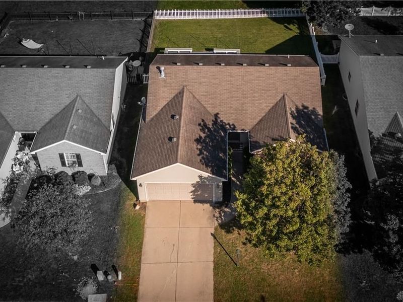 9227 Sawgrass Drive, Miamisburg, OH 45342 Photo 3