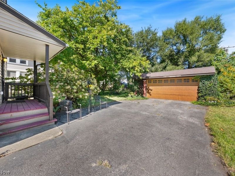 5806 Madison Avenue, Cleveland, OH 44102 Photo 30