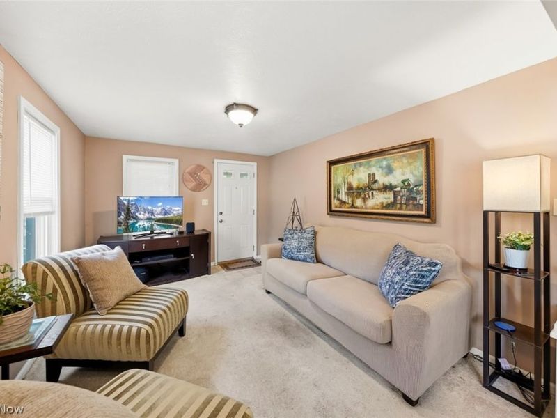 5806 Madison Avenue, Cleveland, OH 44102 Photo 5