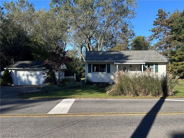 4131 Alabama Avenue NW, North Lawrence, OH 44666