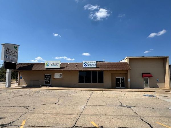 3401 N May Avenue, Oklahoma City, OK 73112