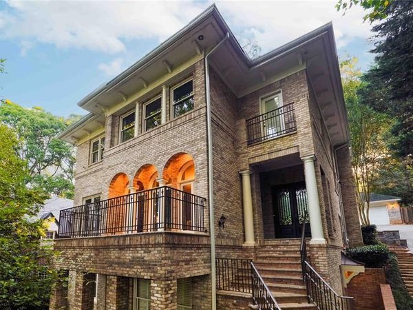 935 Clifton Road NE, Atlanta, GA 30307