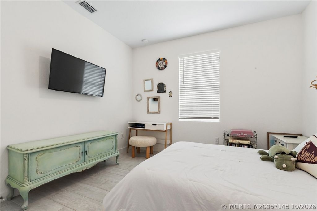 1590 NE Skyhigh Terrace , Jensen Beach, FL 34957 Photo