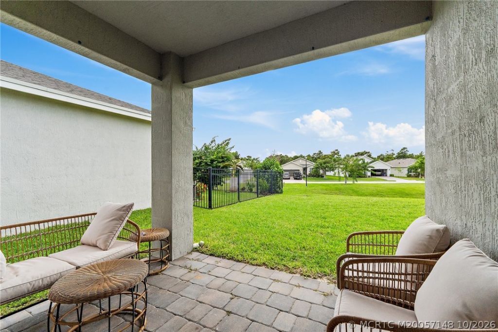 1590 NE Skyhigh Terrace , Jensen Beach, FL 34957 Photo