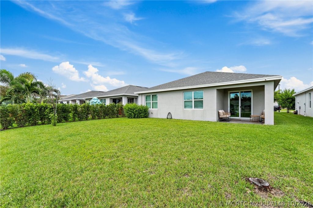 1590 NE Skyhigh Terrace , Jensen Beach, FL 34957 Photo
