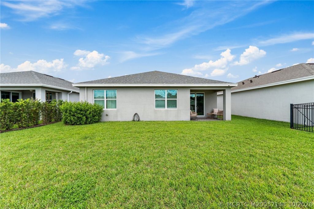 1590 NE Skyhigh Terrace , Jensen Beach, FL 34957 Photo