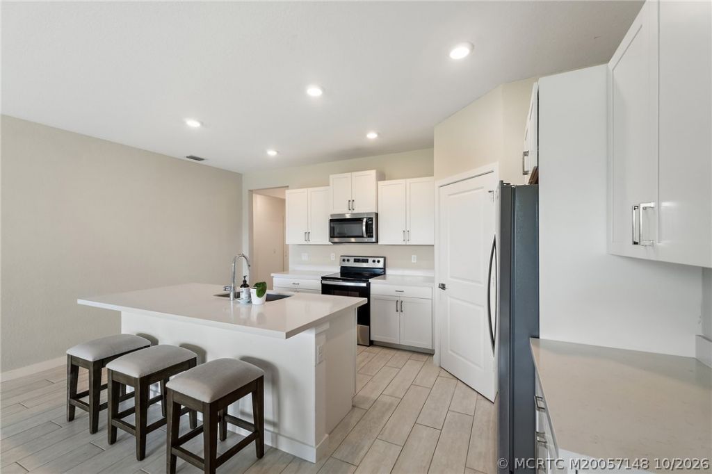 1590 NE Skyhigh Terrace , Jensen Beach, FL 34957 Photo