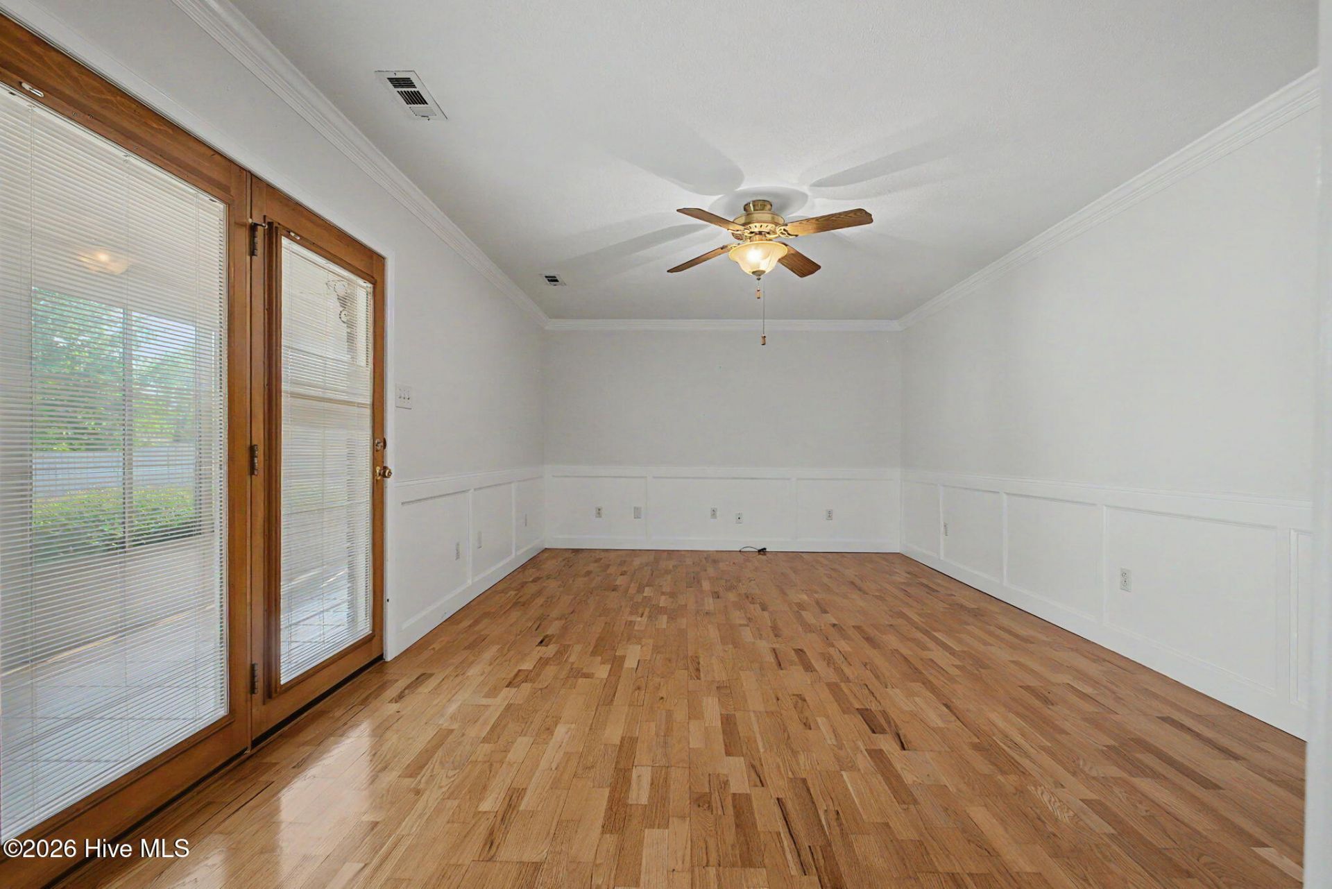 1039 Center Street Photo 20