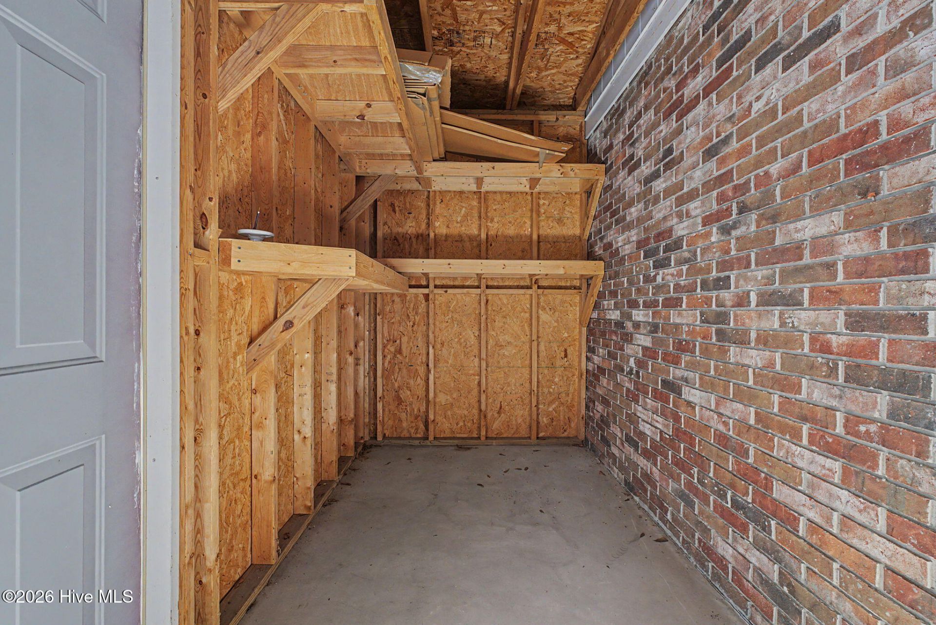 1039 Center Street Photo 47