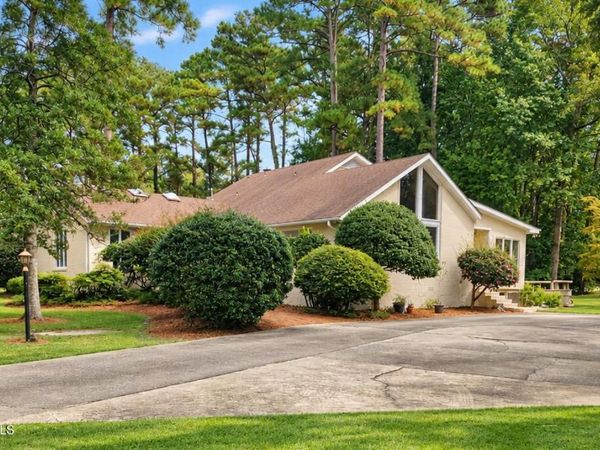 4503 W Fairway Drive, Trent Woods, NC 28562