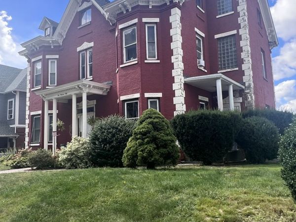 150 Lincoln St, Unit 3, Worcester, MA 01605