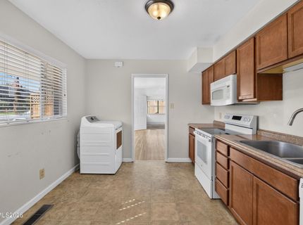 415 W Arroyo Street, Reno, NV 89509 Photo