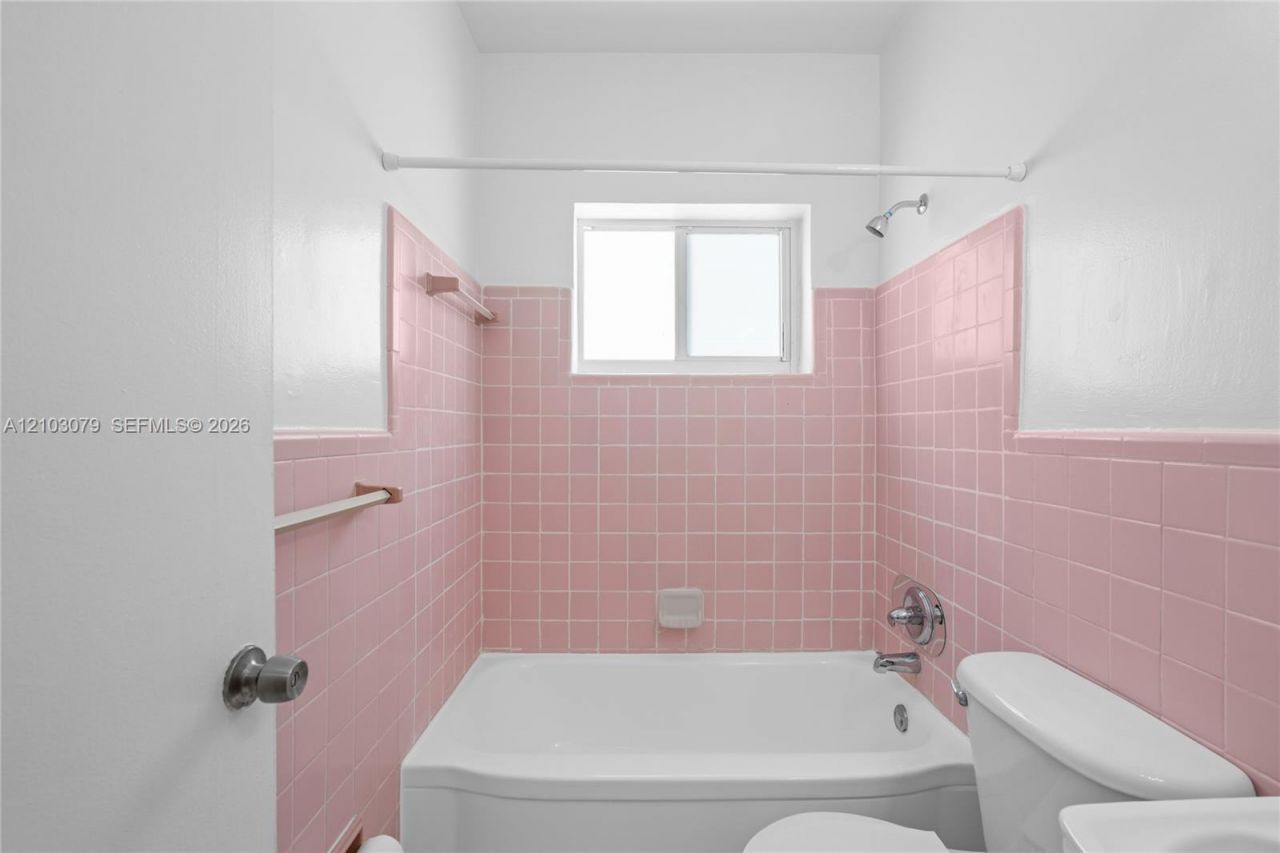 1850 Meridian Ave , Unit 24, Miami Beach, FL 33139 Photo