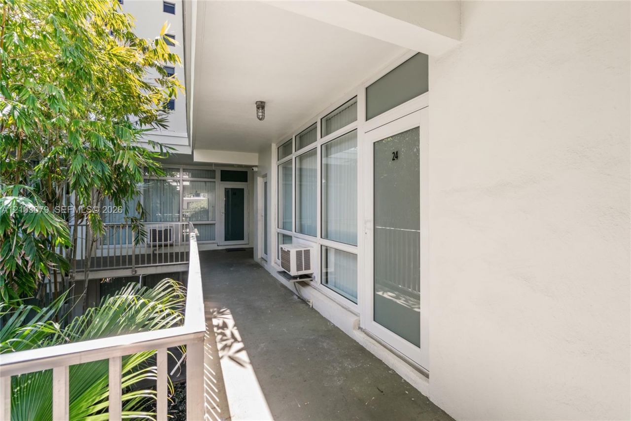 1850 Meridian Ave , Unit 24, Miami Beach, FL 33139 Photo