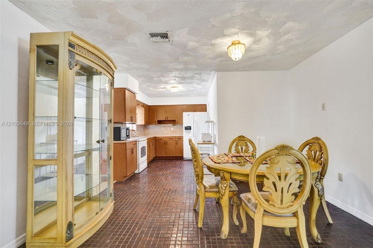 4839 NW 2nd Ct , Plantation, FL 33317 Photo