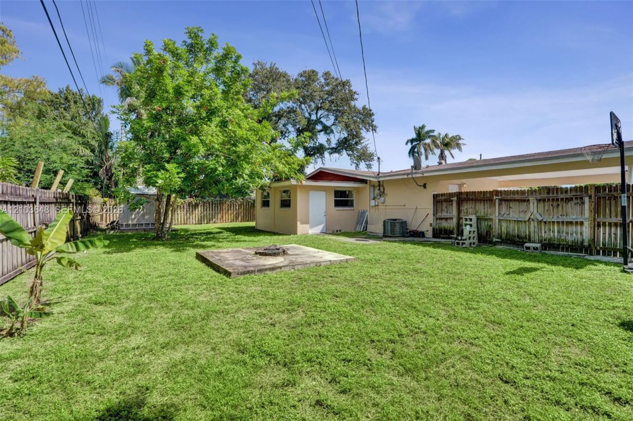 4839 NW 2nd Ct , Plantation, FL 33317 Photo