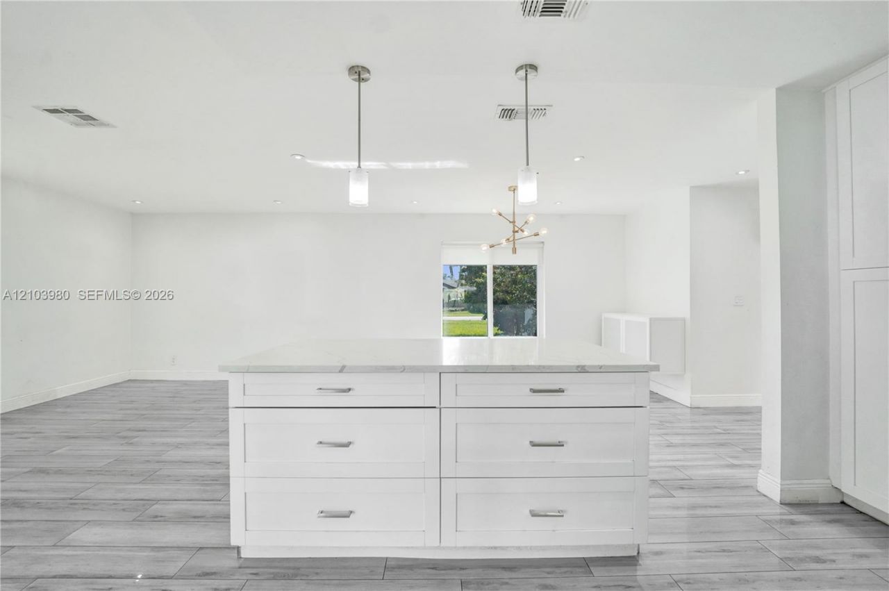 5505 SW 9th St , Margate, FL 33068 Photo