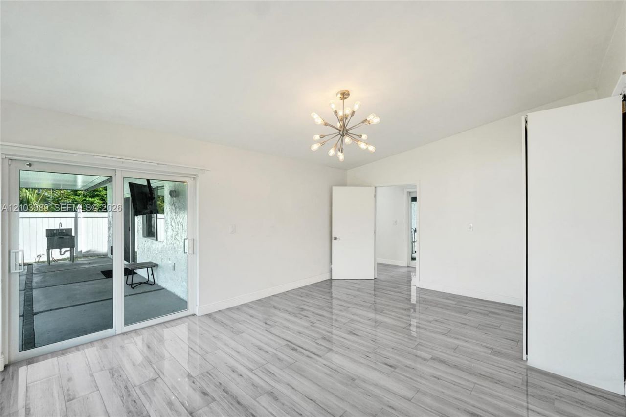 5505 SW 9th St , Margate, FL 33068 Photo
