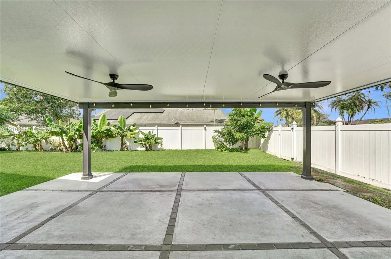 5505 SW 9th St , Margate, FL 33068 Photo