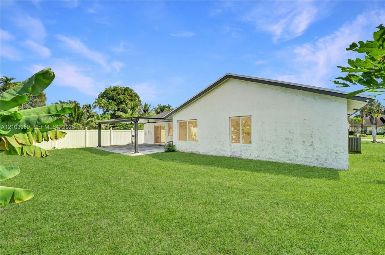 5505 SW 9th St , Margate, FL 33068 Photo