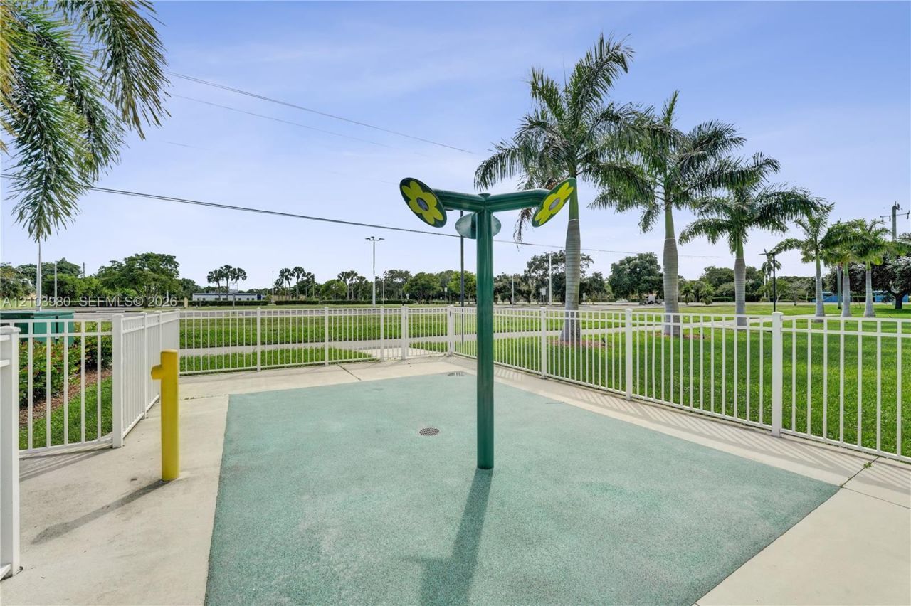 5505 SW 9th St , Margate, FL 33068 Photo