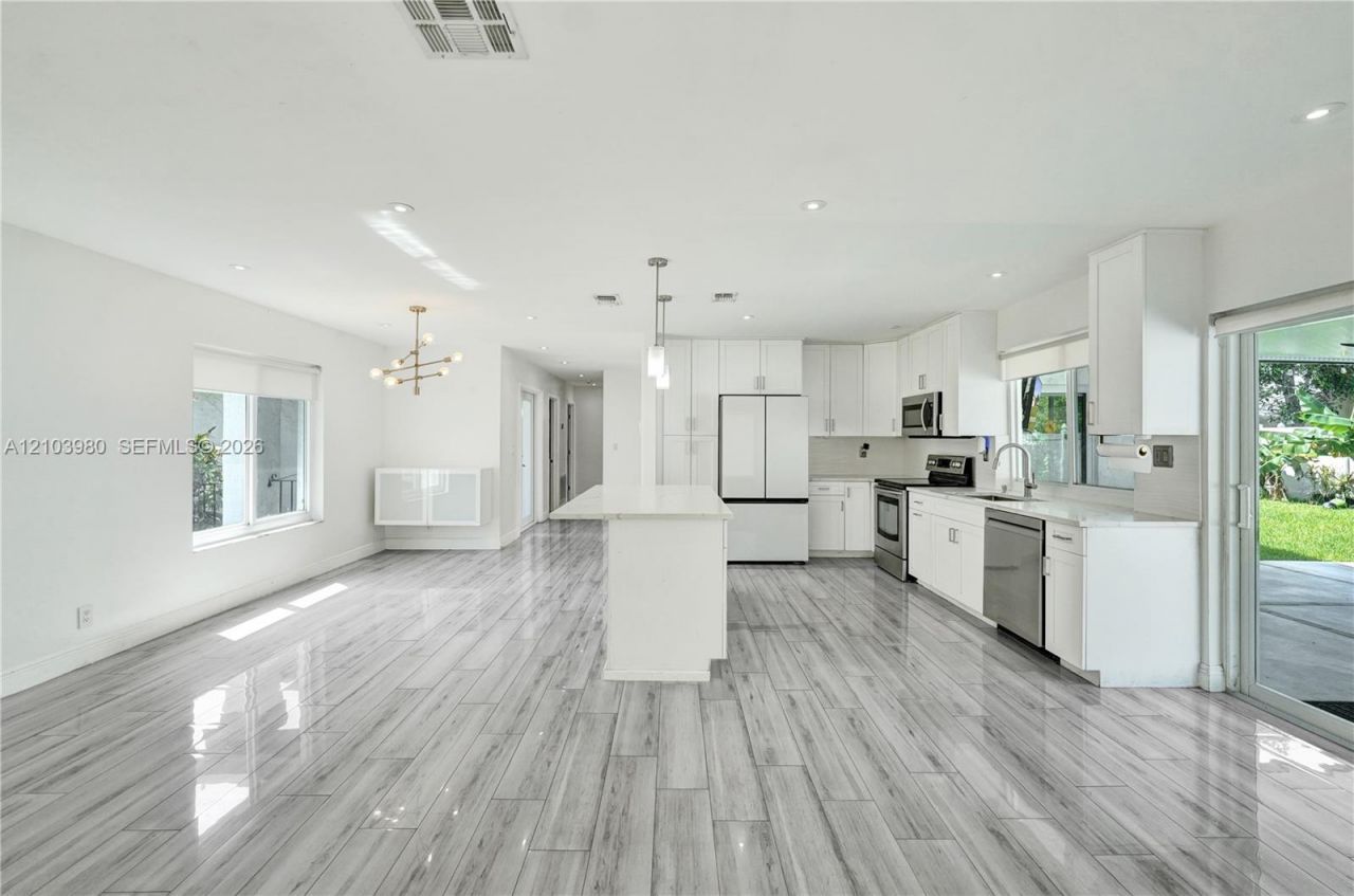 5505 SW 9th St , Margate, FL 33068 Photo