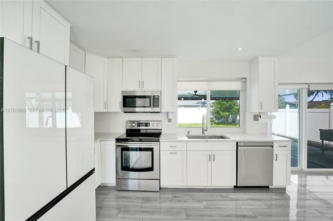 5505 SW 9th St , Margate, FL 33068 Photo
