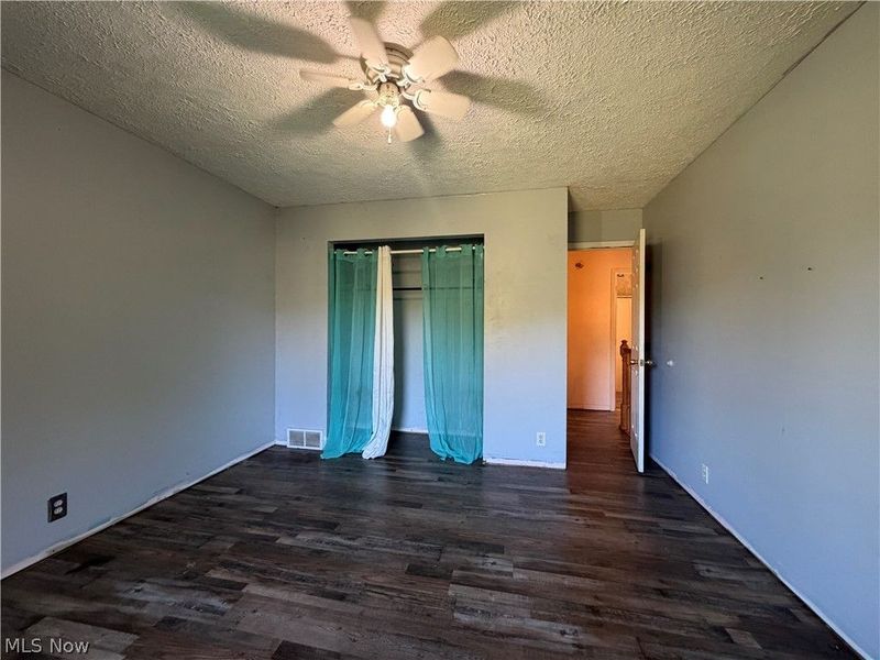 3950 Wolf Road SW, Port Washington, OH 43837 Photo 9