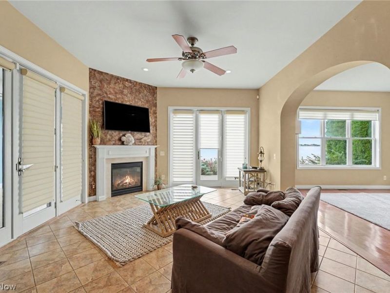 7016 E Sunview Drive, Lakeside Marblehead, OH 43440 Photo 11