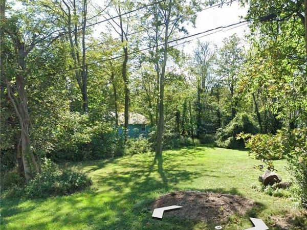 Fay Avenue , Avon Lake, OH 44012
