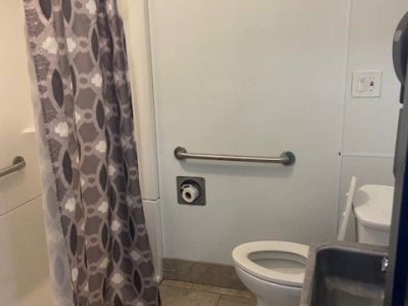 182 E Midlothian, Youngstown, OH 44507 Photo 6