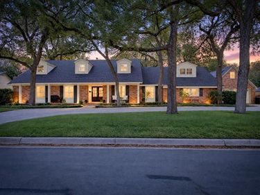 3804 Overton Park Drive W, Fort Worth, TX 76109