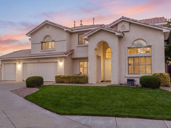 8321 Wilson Hurley Court NE, Albuquerque, NM 87122