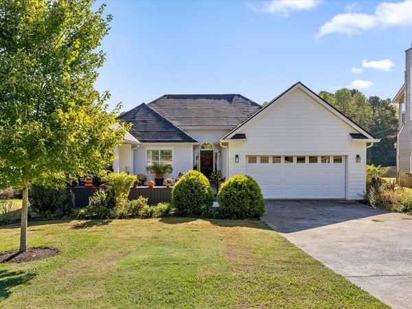 5710 Edgmon Road, Ooltewah, TN 37363